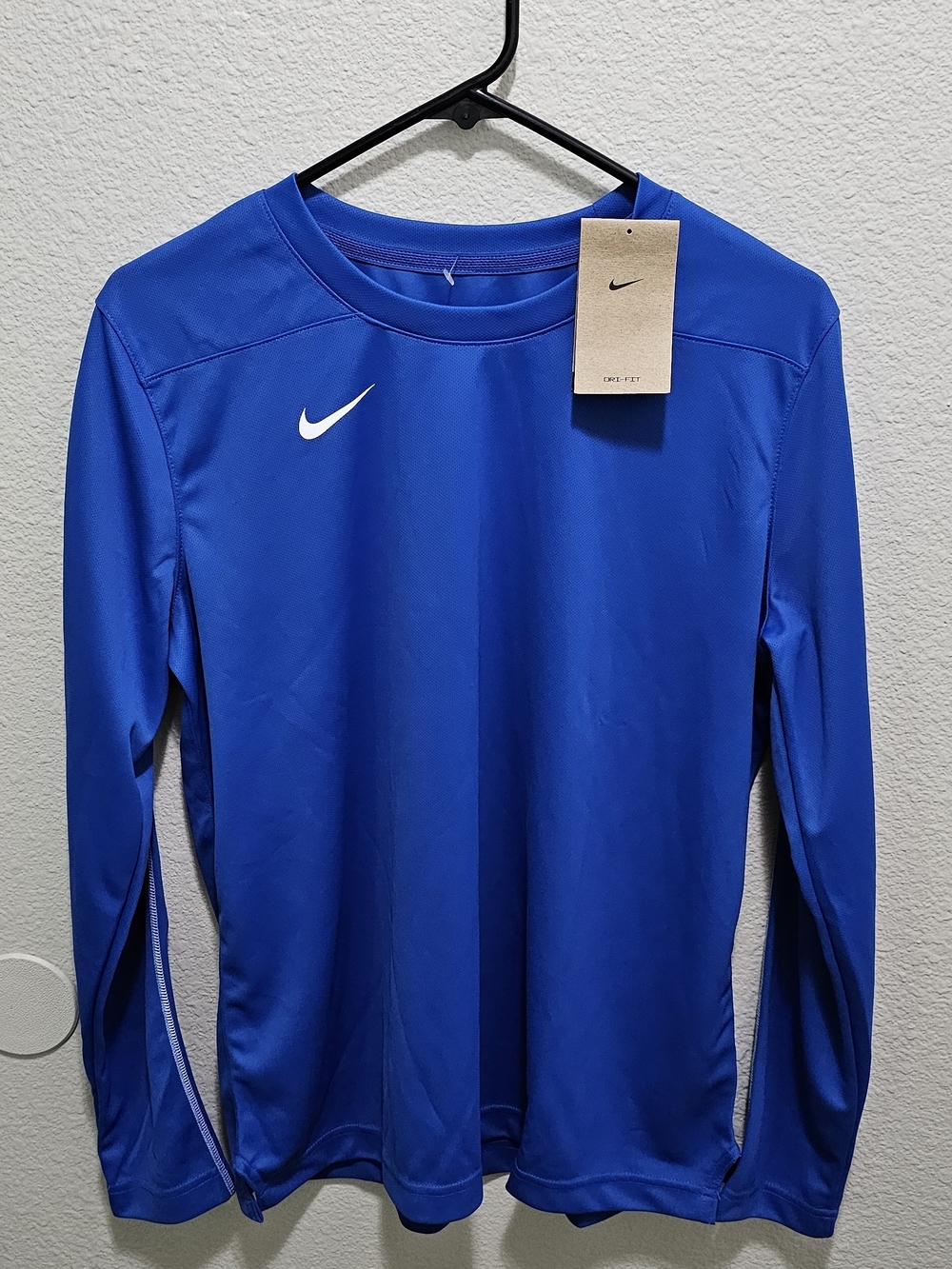 Nike Dri-FIT Long Sleeve Crew in Royal Blue